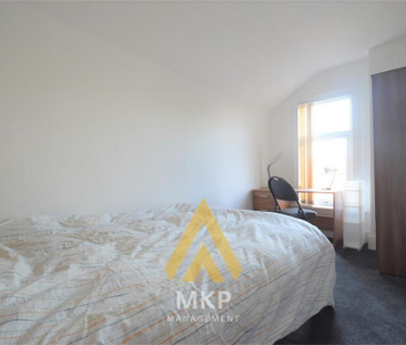 5 bedroom terraced house to rent - Photo 4