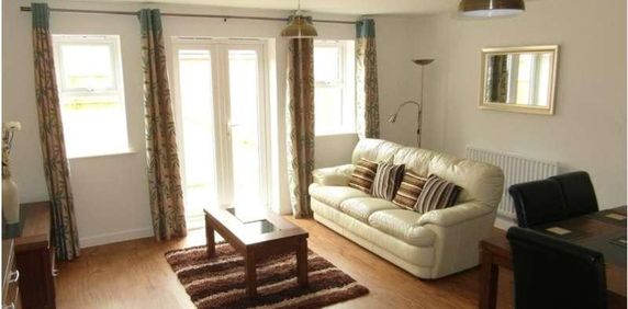 Lenz Close, Colchester, CO1 - Photo 2