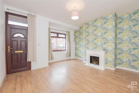 2 bedroom terraced house to rent - Photo 5