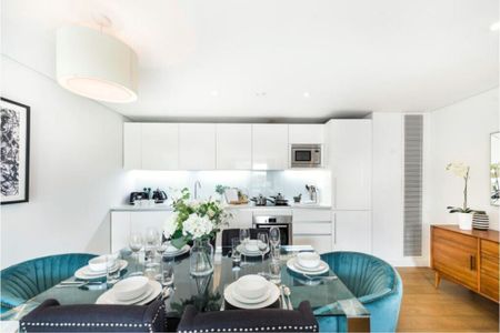 3 bedroom flat with 1 reception and 2 bathrooms in Hyde Park, W2 - Photo 4
