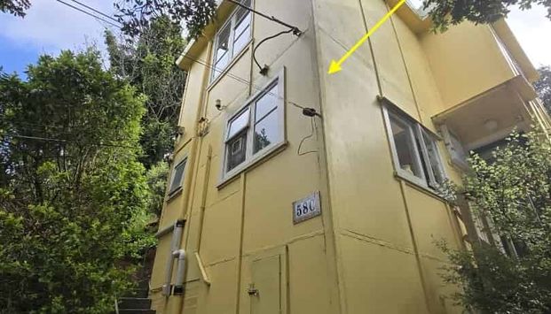 WELL PRESENTED STUDIO FLAT: - Photo 1