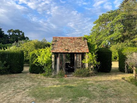 4 bedroom detached house to rent - Photo 5