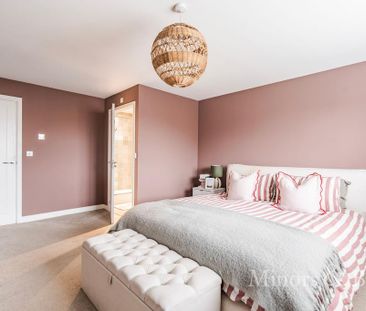 4 bedroom detached house to rent - Photo 4