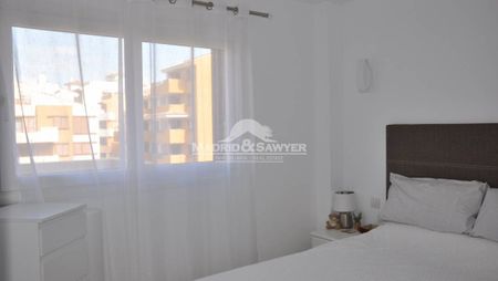 2 bedroom, 2 bathroom apartment in Punta Prima only 150m from the beach! - Photo 5