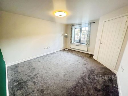 3 bedroom semi-detached house to rent - Photo 4