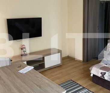 Apartament cu 2 camere, semidecomandat, 30 mp, zona piata Hermes - Photo 2