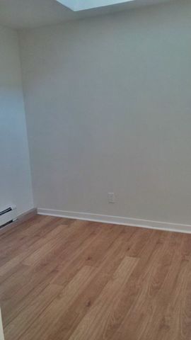 304 - 175 King Edward Avenue - Photo 2