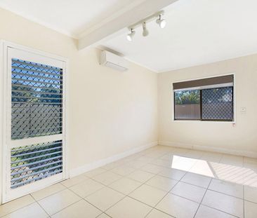 3 bedroom townhouse - Varsity Lakes - Photo 5