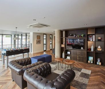 Studio to rent - Photo 2