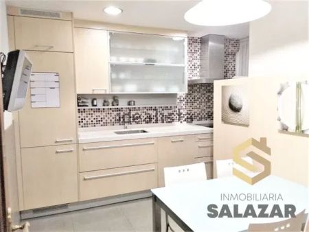 Alquiler de piso en Calle Elexabarri - Photo 2