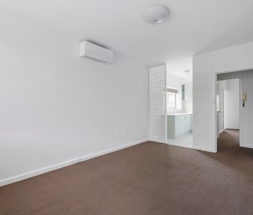 1/18 Nightingale Street, St Kilda East VIC 3183 - Apartment For Ren... - Photo 1