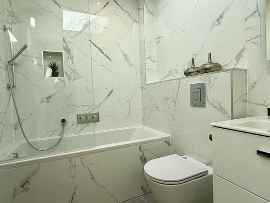 3 bedroom detached bungalow to rent - Photo 1