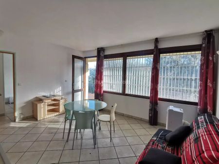 Location Appartement 2 pièces 36 m2 à Ajaccio - Photo 3