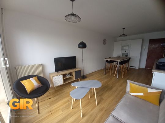 Location Maison 1 pièce 77m² RENNES 35000 - Photo 1