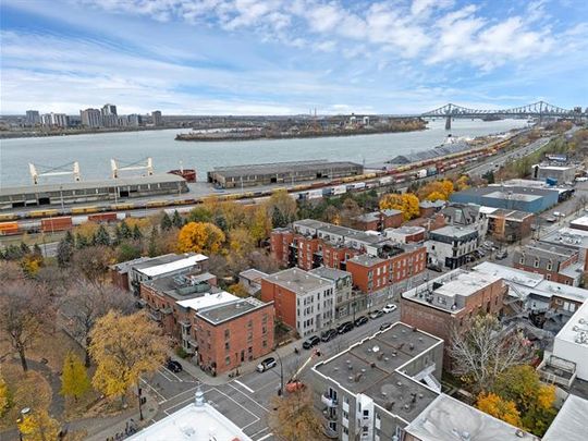 Unit 3: Entire unit - Photo 1