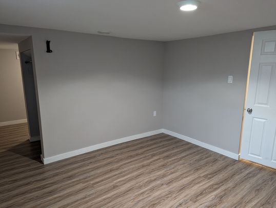 For Lease - 63 Pelham Road Unit# 5 - RM1, St. Catharines, Ontario - Photo 1