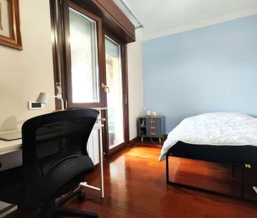 Largo Valerio Bacigalupo, Rome, Lazio 00142 - Foto 6