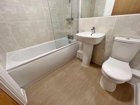 2 bedroom apartment to rent - Photo 1