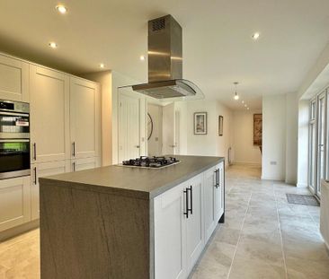4 bedroom detached house to rent - Photo 5