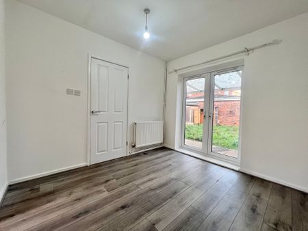 Myrtle Avenue - Photo 4