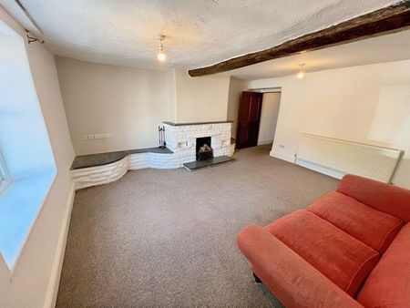 2 bedroom terraced house to rent - Photo 4