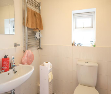 Studio to rent - Photo 6
