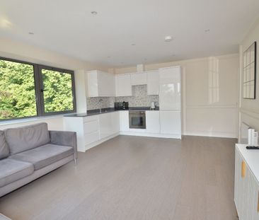 2 bedroom - Photo 2