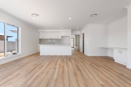13 WYLIE STREET, Baranduda VIC 3691 - House For Rent | Domain - Photo 5