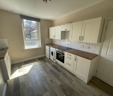 Flat 4 49A Chesterfield Road, S18 - Photo 6