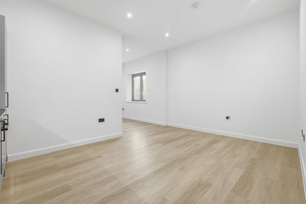 Headgate, COLCHESTER - Photo 1