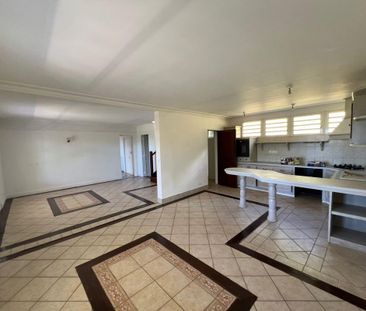 A louer, Maison / Villa, 113 m² - Photo 1