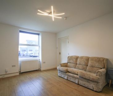 High Street, Gorleston - Photo 1