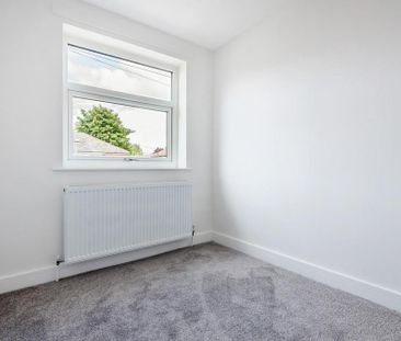 3 bedroom detached house to rent - Photo 4