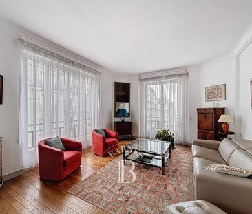 Appartement • Dupleix-Motte Picquet, Paris 15ème - Photo 1