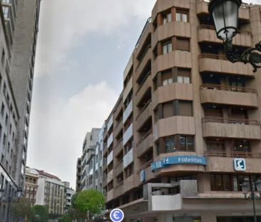 Alquiler de piso en Alonso Quintanilla, 3 - Photo 3