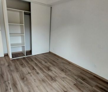 Location Appartement 2 pièces 41m² FONSORBES 31470 - Photo 2