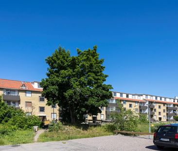 Jägaregatan 1 - Foto 1