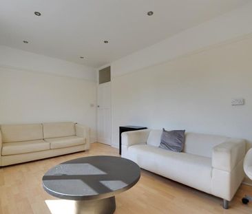 2 bedroom apartment - Photo 3