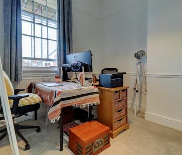 2 BED Flat To rent - Photo 3