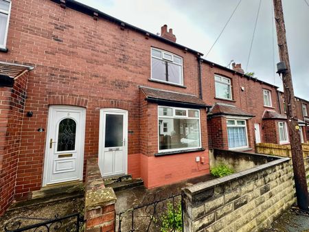 2 bedroom terraced house to rent - Photo 2