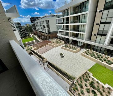 Near New One Bedroom Apartment For Lease - Photo 1