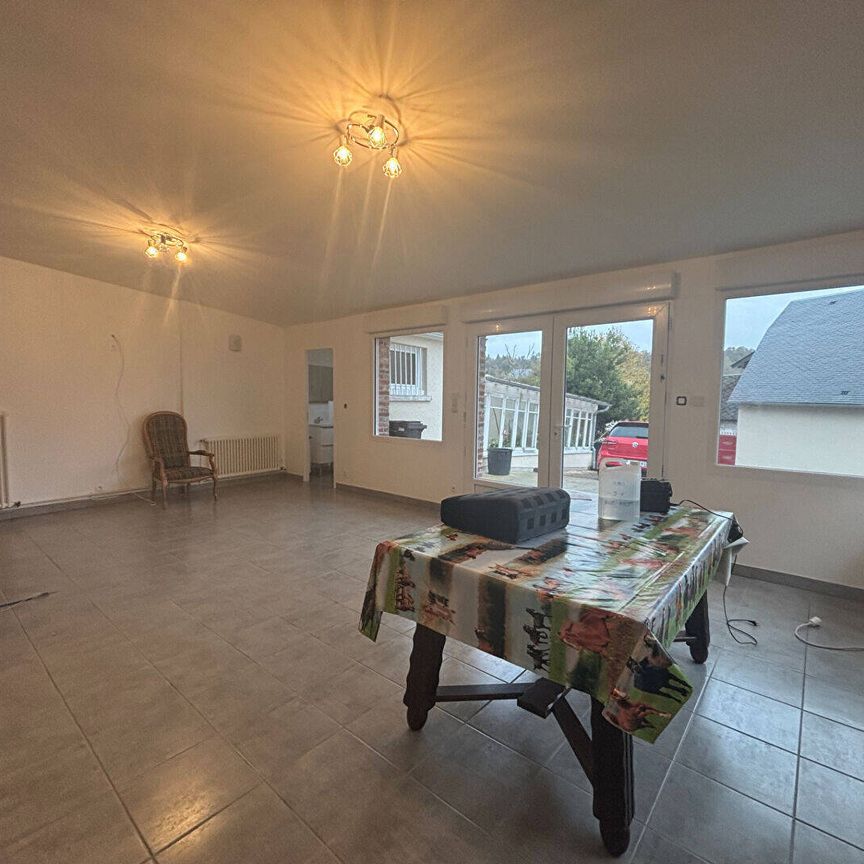 Location maison 4 pièces 137.89 m² à Bernay (27300) - Photo 1