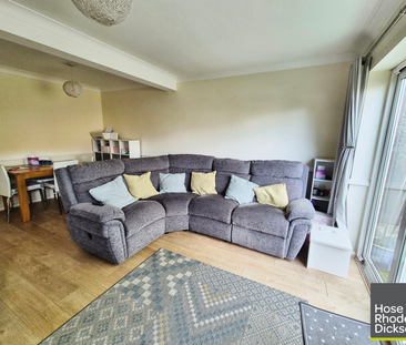 3 bedroom terraced house to rent - Photo 2