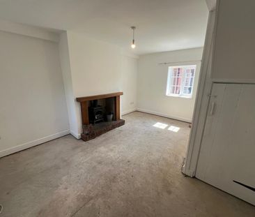 The Square, Fole, Uttoxeter ST14 5EG - Photo 3