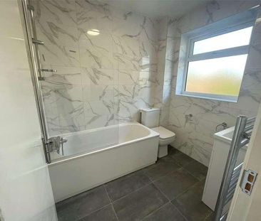 Whitefoot Lane, Bromley, BR1 - Photo 3