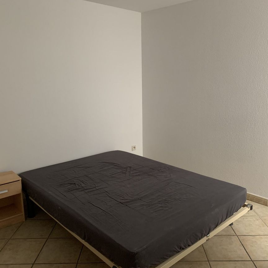 Location Appartement 2 pièces 24m² NARBONNE 11100 - Photo 1