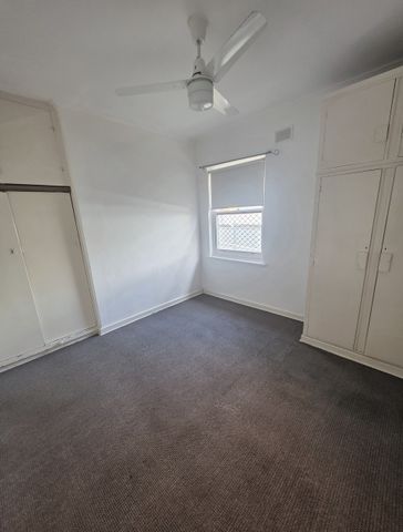 Charming 3-Bedroom Home Available Now! - Photo 5