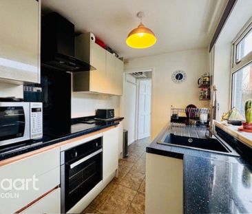 3 bedroom terraced house to rent - Photo 5