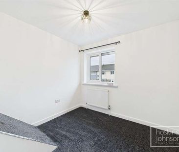Heol Hensol, Beddau, Pontypridd, CF38 - Photo 3