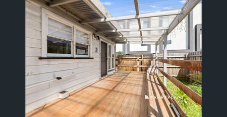 **REGISTER TO INSPECT VIA REALESTATE.COM.AU LINK & PHOTO ID MUST BE PROVIDED AT ENTRY, WHEN VIEWING ALL RENTAL PROPERTIES WITH BARRY PLANT FRANKSTON** - Photo 3